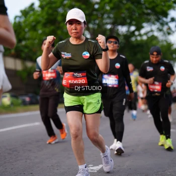 Runner Photo 3926005