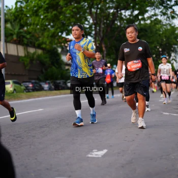 Runner Photo 3926071