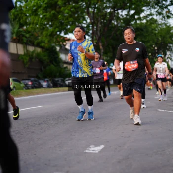 Runner Photo 3926079