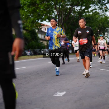 Runner Photo 3926088