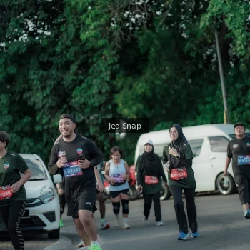 Runner Photo 3926121
