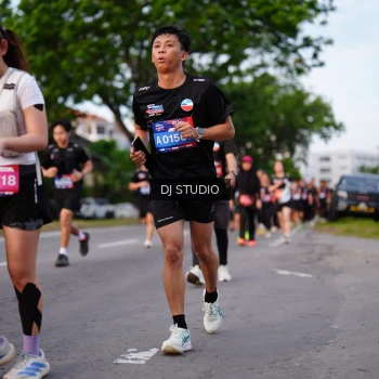 Runner Photo 3926235
