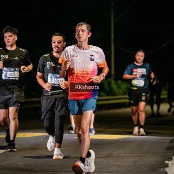 Runner Photo 3926273
