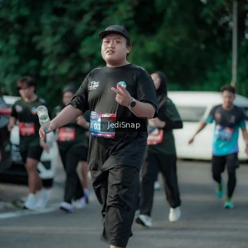 Runner Photo 3926282