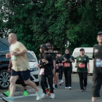 Runner Photo 3926291