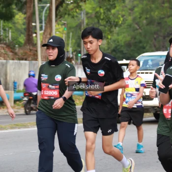 Runner Photo 3926292