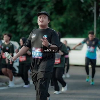 Runner Photo 3926300