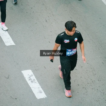 Runner Photo 3926333