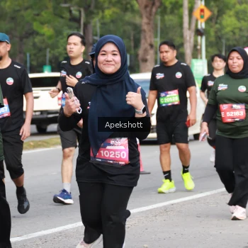 Runner Photo 3926375