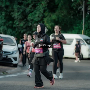 Runner Photo 3926395