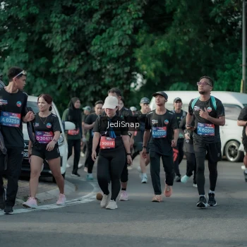 Runner Photo 3926516