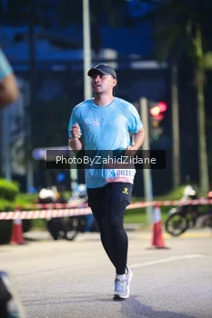 Runner Photo 3926543