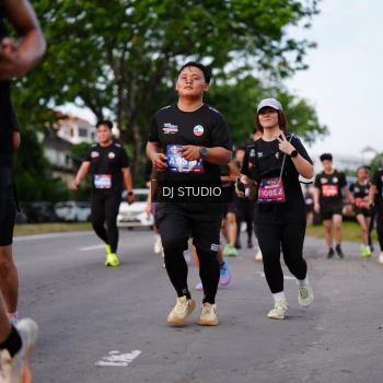 Runner Photo 3926546