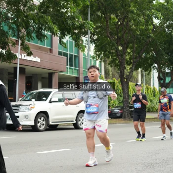Runner Photo 3926625