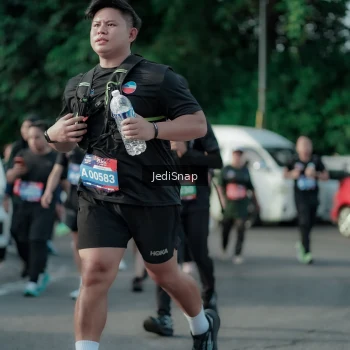 Runner Photo 3926644