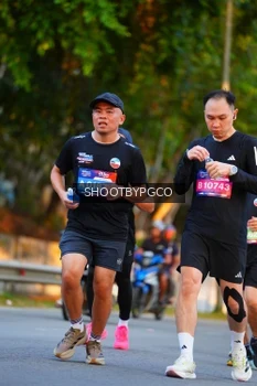 Runner Photo 3926653