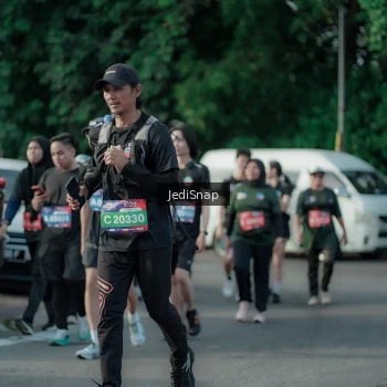 Runner Photo 3926662