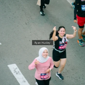 Runner Photo 3926682
