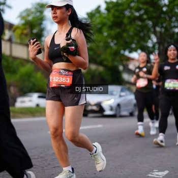 Runner Photo 3926741