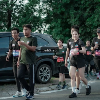 Runner Photo 3926812