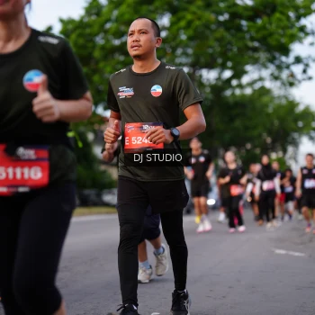 Runner Photo 3926842