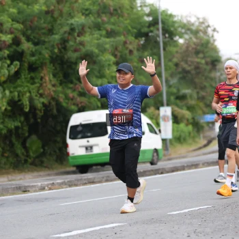 Runner Photo 3926880