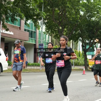 Runner Photo 3926904