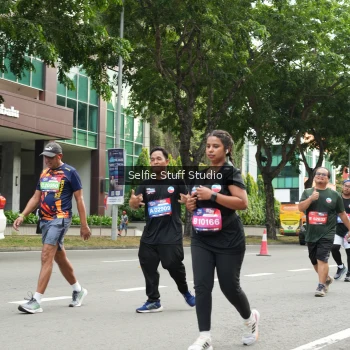 Runner Photo 3926910