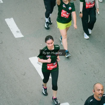 Runner Photo 3927005