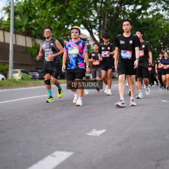 Runner Photo 3927473