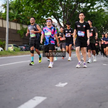 Runner Photo 3927477