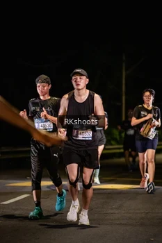 Runner Photo 3927628
