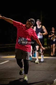 Runner Photo 3927641