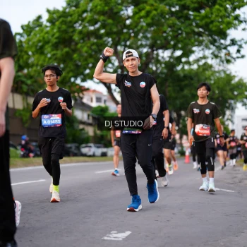 Runner Photo 3927650