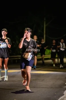 Runner Photo 3927654