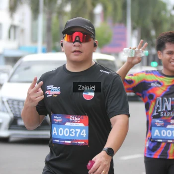 Runner Photo 3927688