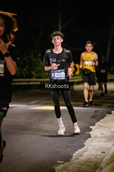 Runner Photo 3927695