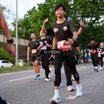 Runner Photo 3927730