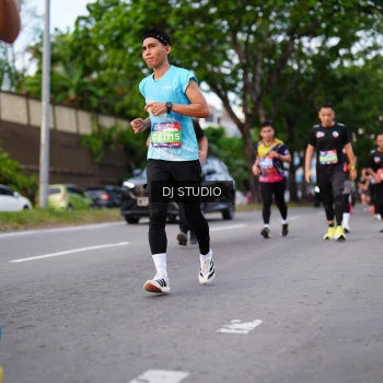 Runner Photo 3927893
