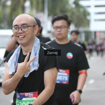 Runner Photo 3927916