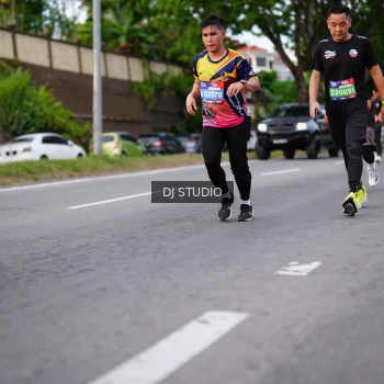 Runner Photo 3927944