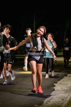 Runner Photo 3928001
