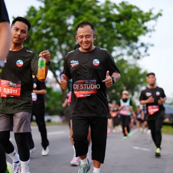 Runner Photo 3928007