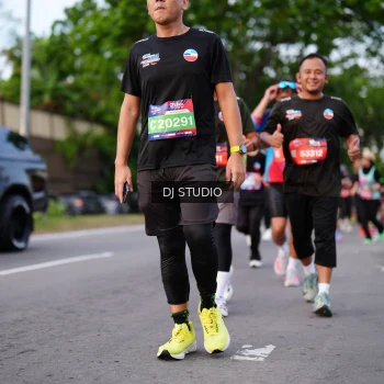 Runner Photo 3928016