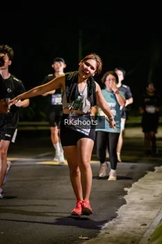 Runner Photo 3928017