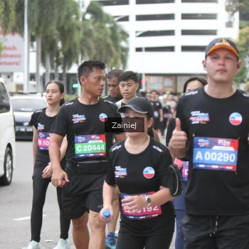 Runner Photo 3928043