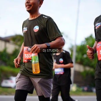 Runner Photo 3928056