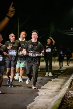 Runner Photo 3928150