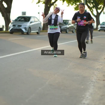 Runner Photo 3928356