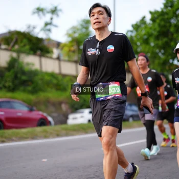 Runner Photo 3928535